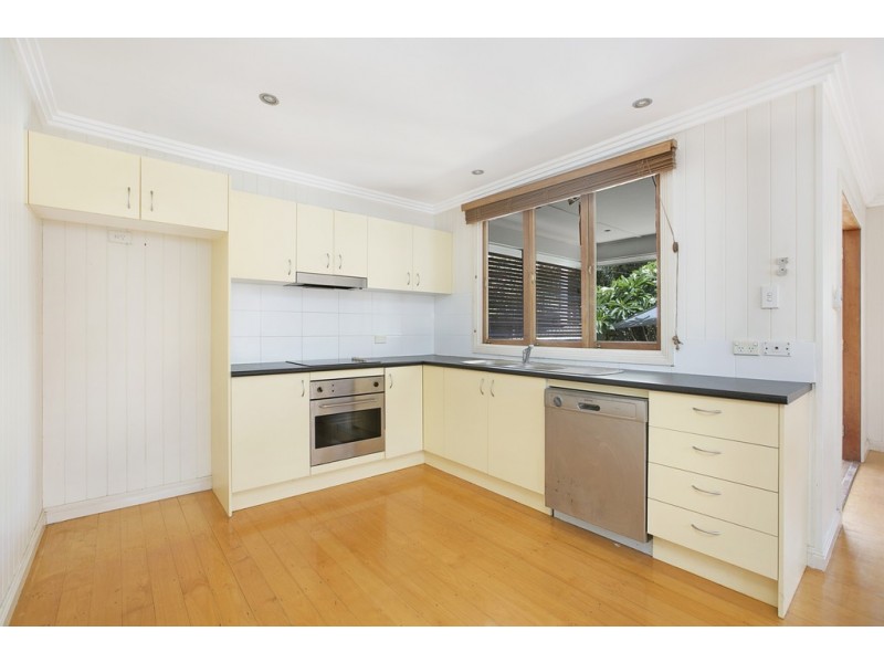 18 Helles Street, Moorooka QLD 4105