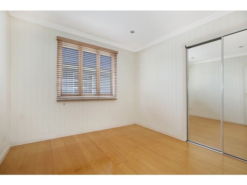 18 Helles Street, Moorooka QLD 4105