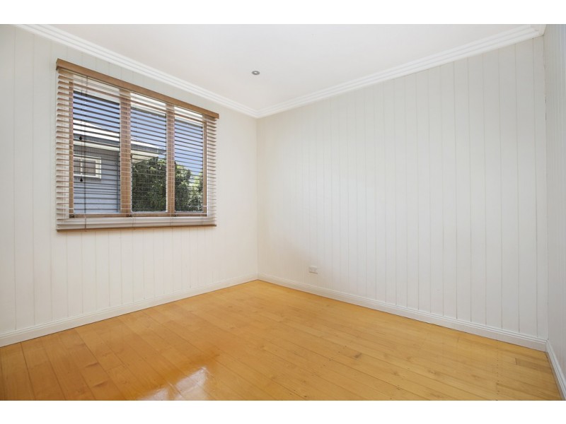 18 Helles Street, Moorooka QLD 4105