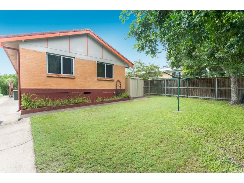 24 Rothesay Street, Acacia Ridge QLD 4110
