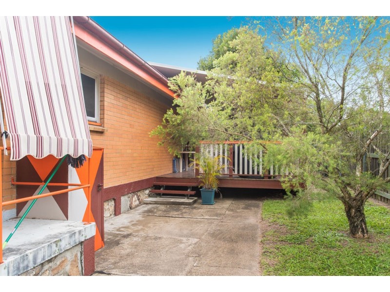 24 Rothesay Street, Acacia Ridge QLD 4110