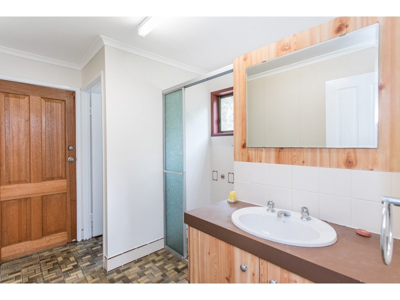 26 Edgehill Street, Nathan QLD 4111