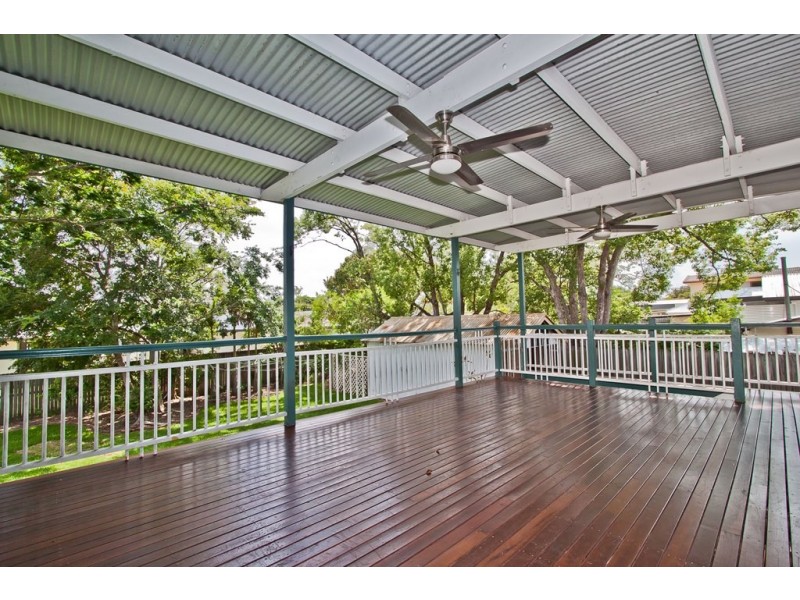 95 Dartmouth Street, Coopers Plains QLD 4108