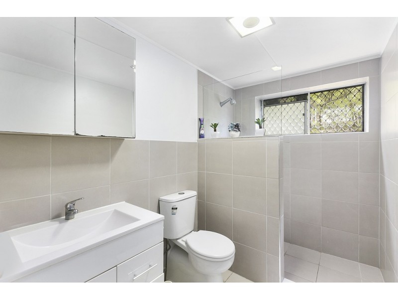 2/81 Chaucer Street, Moorooka QLD 4105