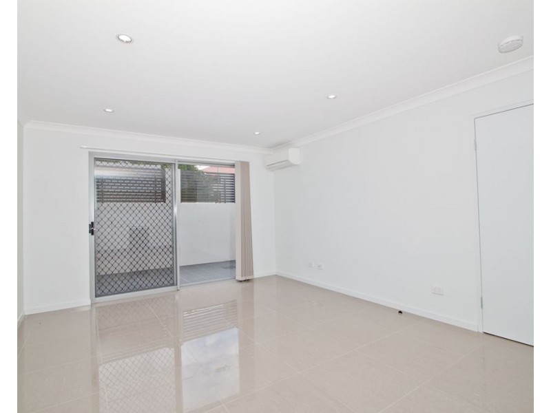 1/21 Gainsborough Street, Moorooka QLD 4105