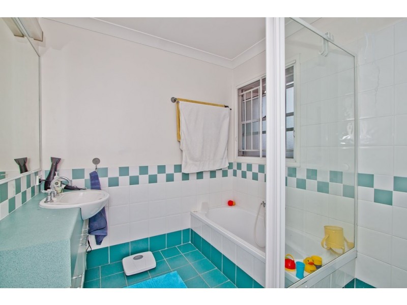 8/96 Chester Road, Annerley QLD 4103