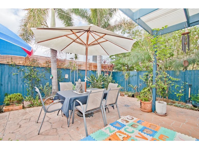 8/96 Chester Road, Annerley QLD 4103