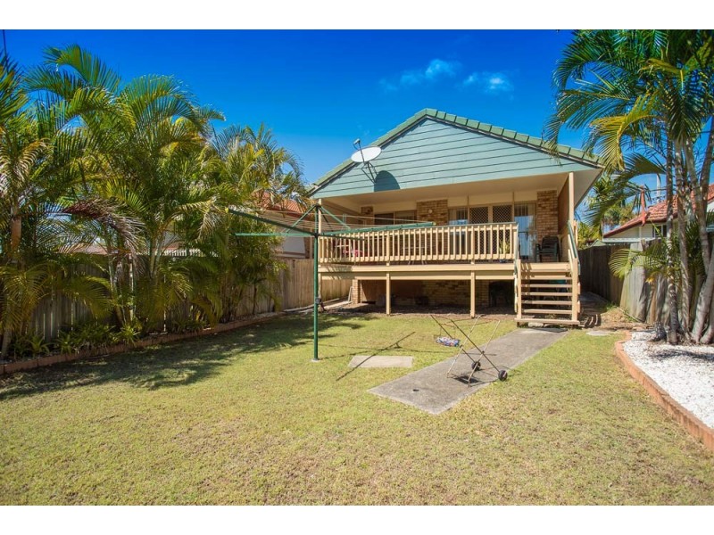 4 Bosworth Street, Coopers Plains QLD 4108