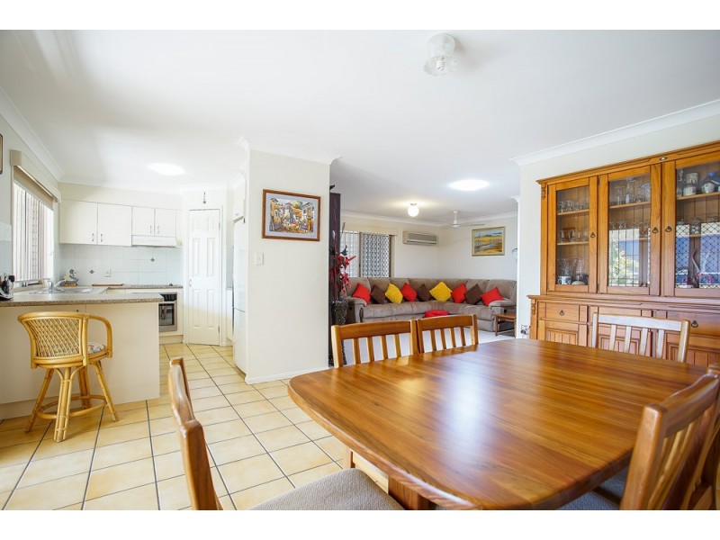 4 Bosworth Street, Coopers Plains QLD 4108