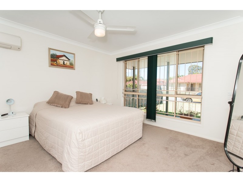 4 Bosworth Street, Coopers Plains QLD 4108