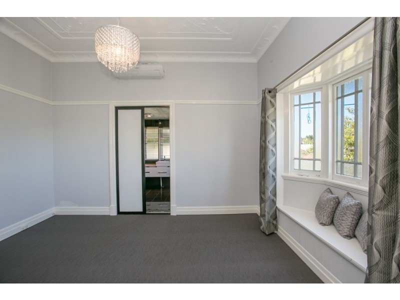 94 Forest Street, Moorooka QLD 4105