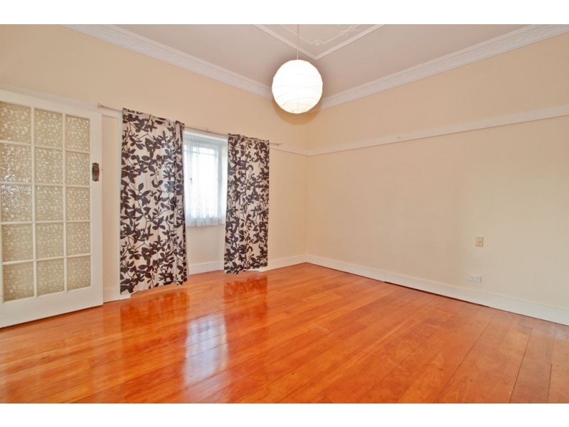 1/15 Ovendean Street, Yeronga QLD 4104