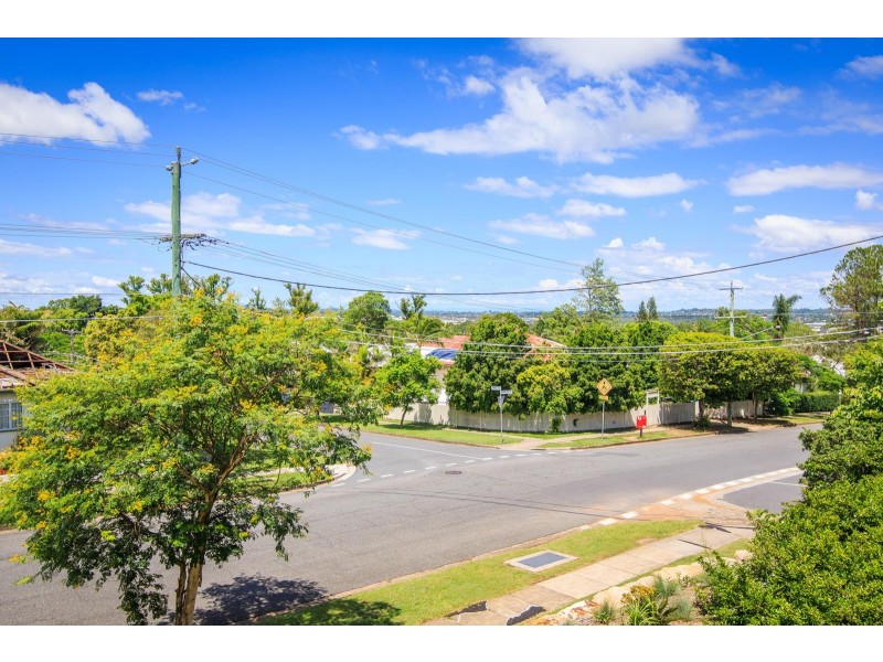 2/32 Hawtree Street, Moorooka QLD 4105