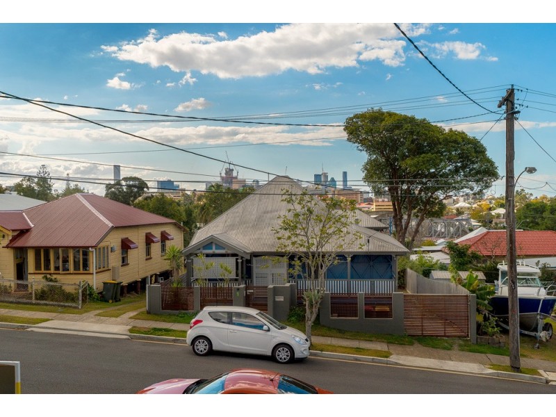 4 Nelson Street, Dutton Park QLD 4102