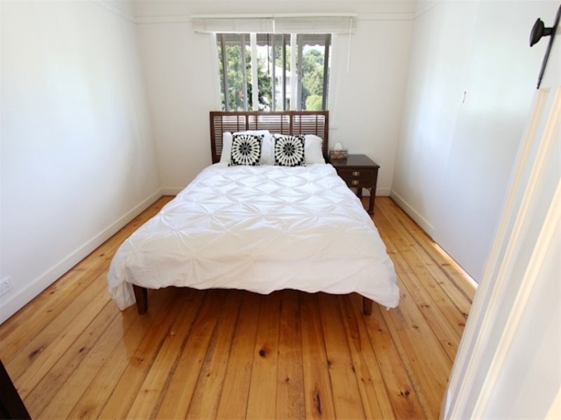23 Frederick Street, Annerley QLD 4103