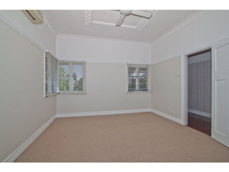 32 Brisbane Street, Annerley QLD 4103