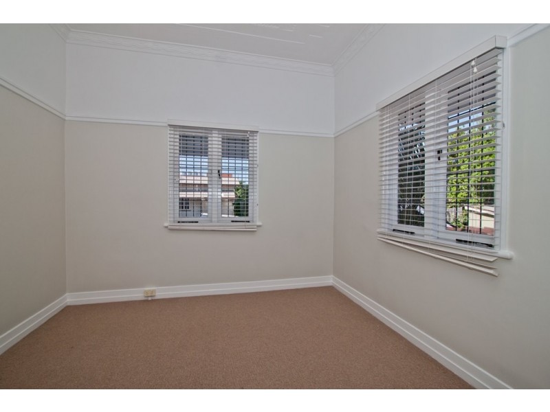 32 Brisbane Street, Annerley QLD 4103