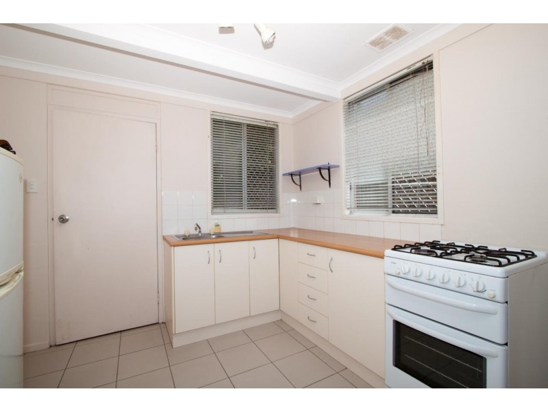 2/27 Herbert Street, Annerley QLD 4103