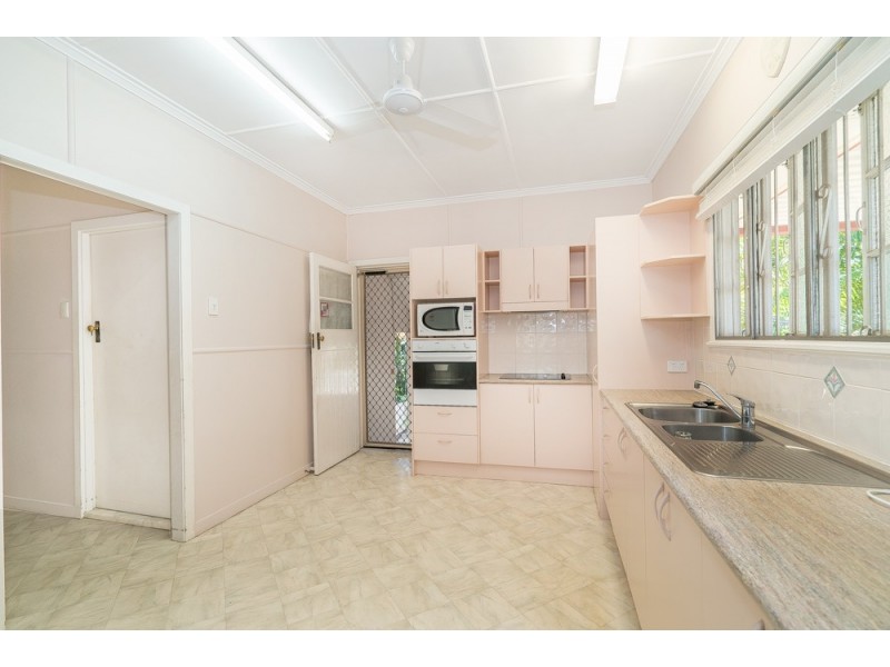 62 Golda Avenue, Salisbury QLD 4107