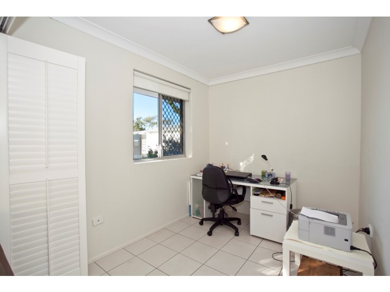 2/2 Biarra Street, Yeerongpilly QLD 4105