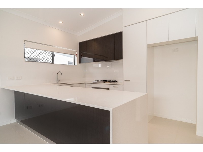 38 Nelson Parade, Indooroopilly QLD 4068