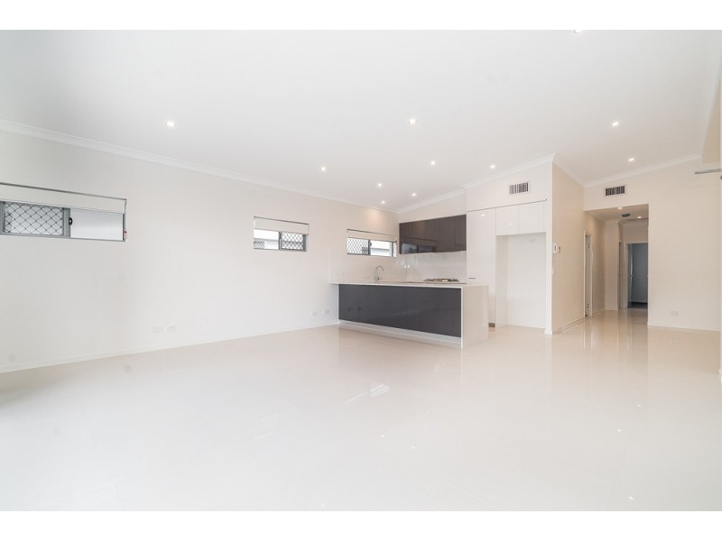 38 Nelson Parade, Indooroopilly QLD 4068