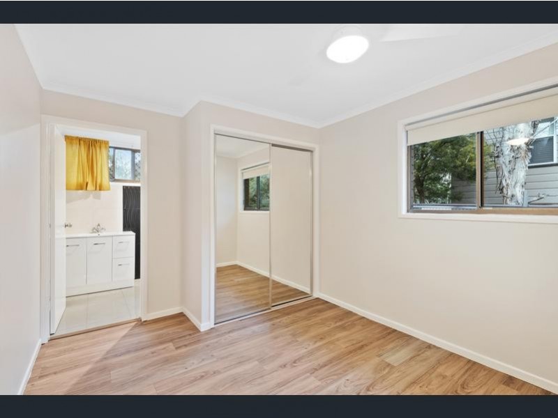 3 Broadmere Street, Annerley QLD 4103