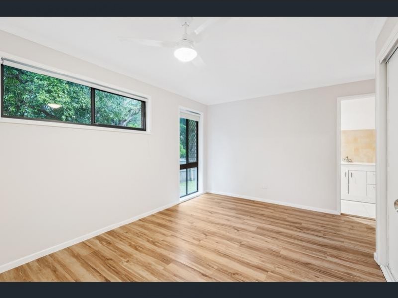3 Broadmere Street, Annerley QLD 4103