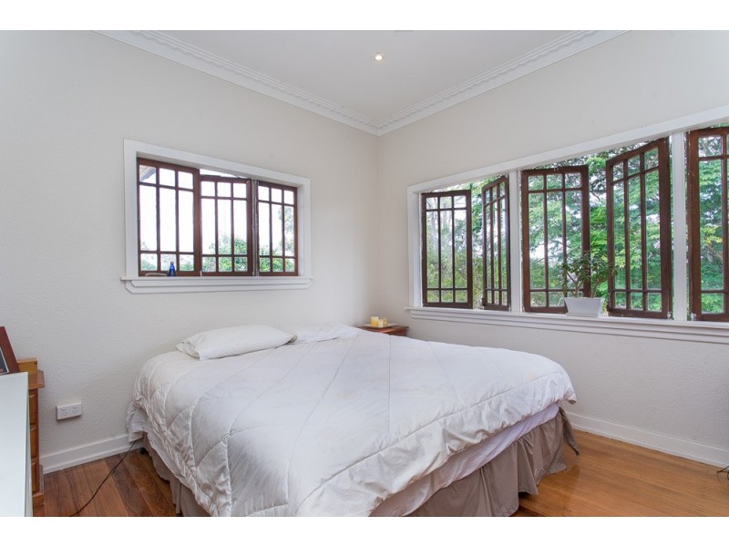 40 Crutchley Street, Fairfield QLD 4103