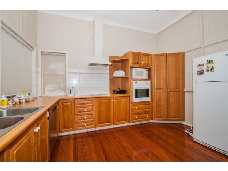 10 Collins Street, Annerley QLD 4103