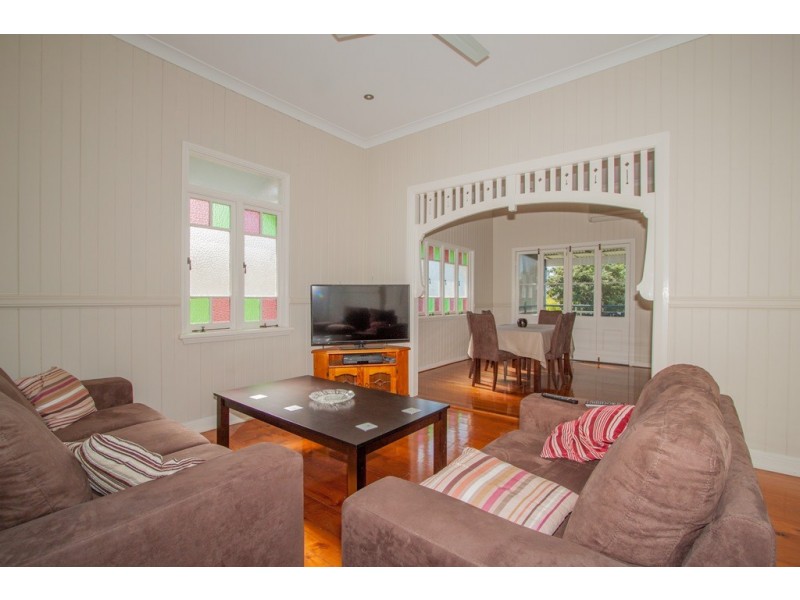 10 Collins Street, Annerley QLD 4103