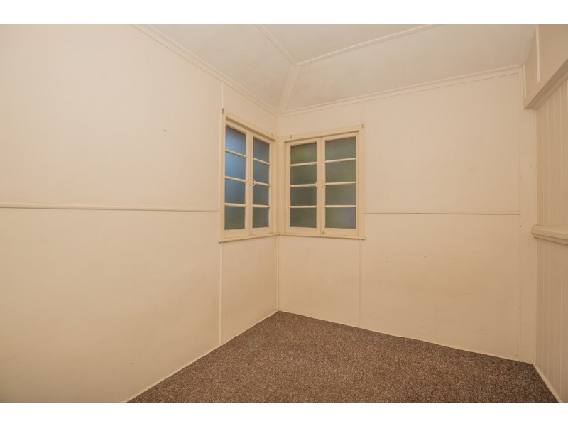 253 Fairfield Road, Fairfield QLD 4103