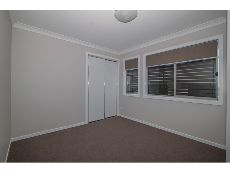 2/19 Manson Parade, Yeronga QLD 4104
