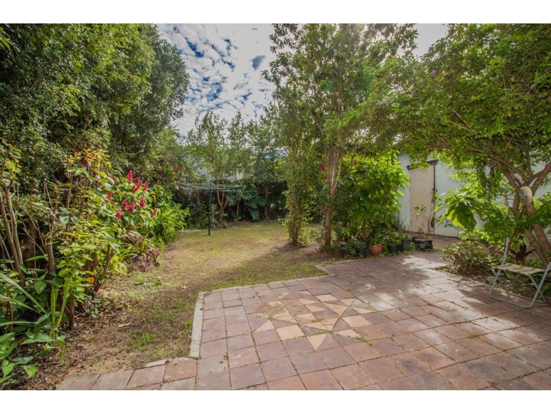 33 Dora Street, Moorooka QLD 4105