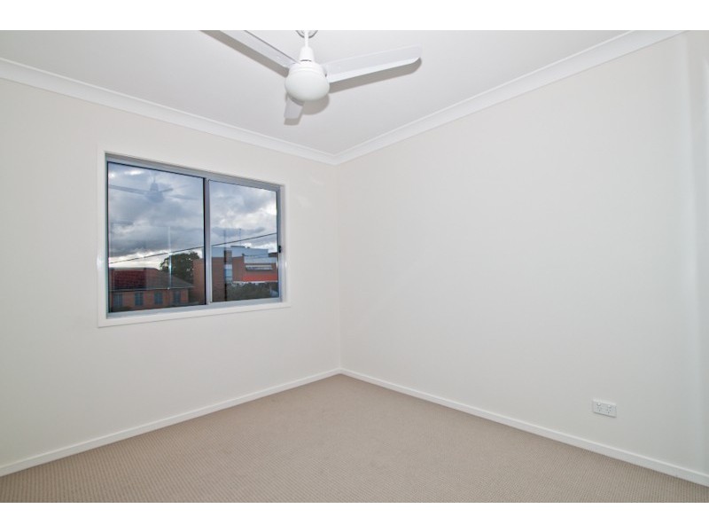 1/22 Franklin Street, Annerley QLD 4103