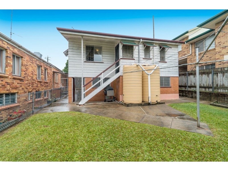 3 Bower Street, Annerley QLD 4103
