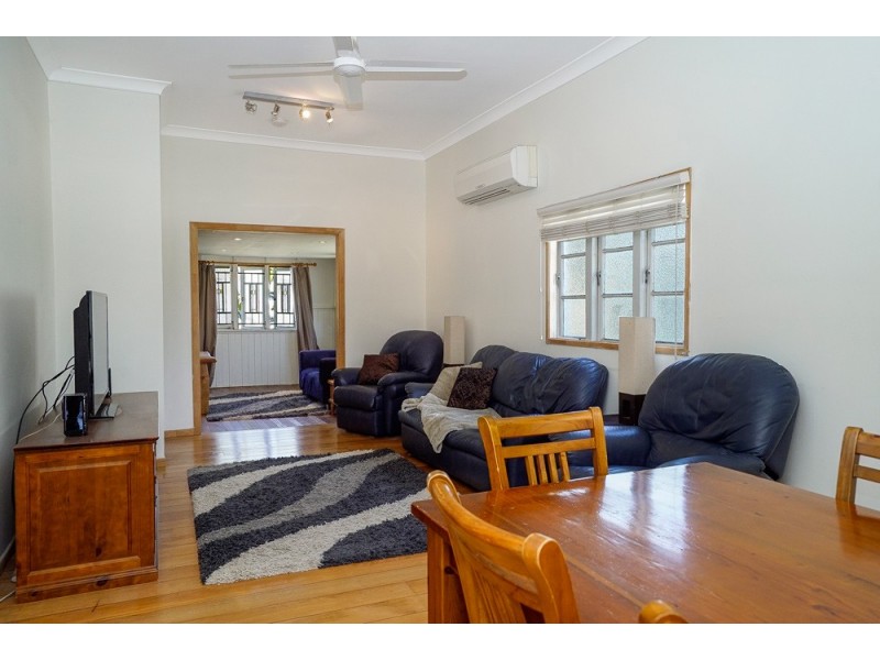 5 Nelson Street, Dutton Park QLD 4102