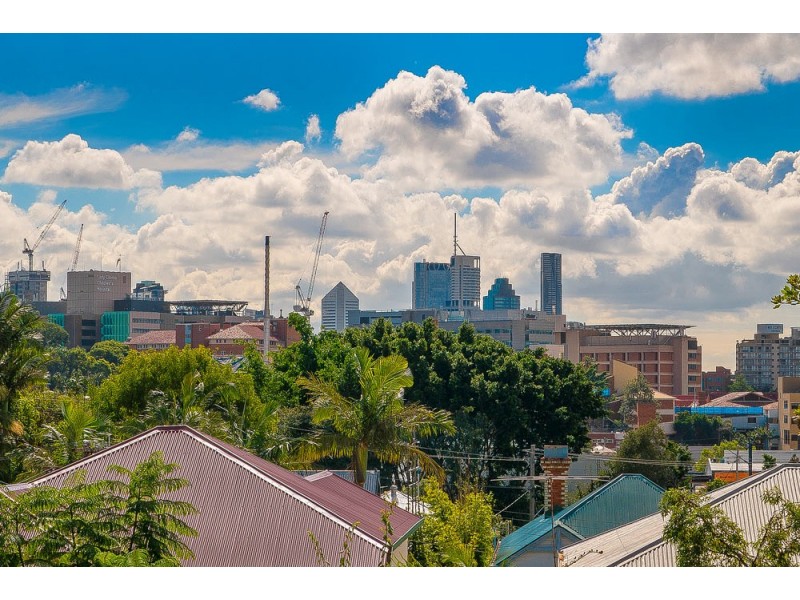 5 Nelson Street, Dutton Park QLD 4102