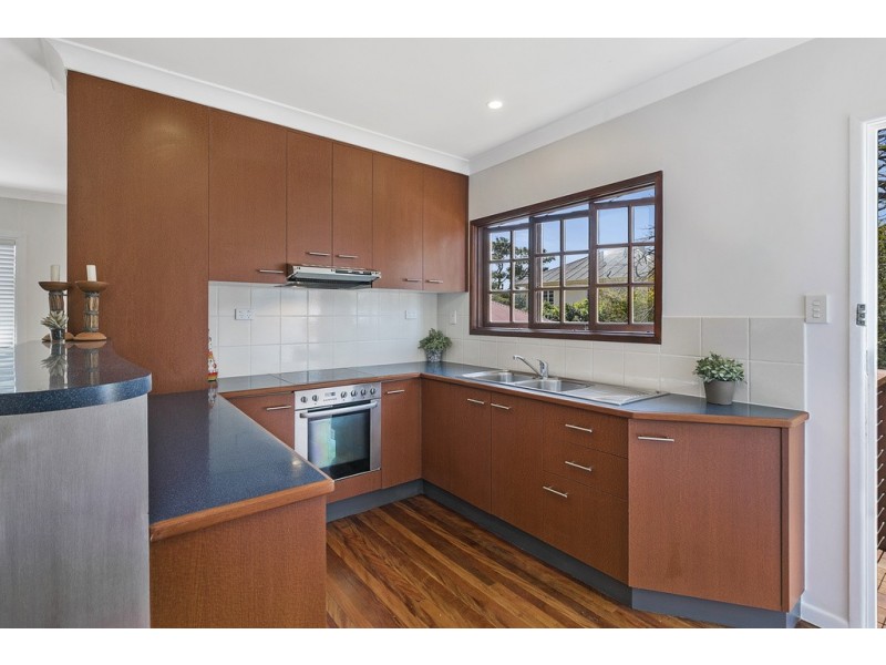 34 Dartmouth Street, Coopers Plains QLD 4108