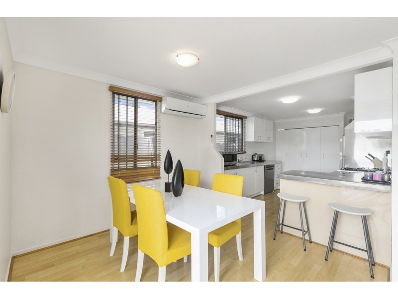 63A Fegen Drive, Moorooka QLD 4105