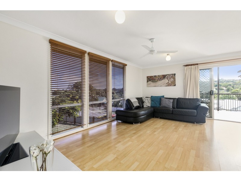 63A Fegen Drive, Moorooka QLD 4105