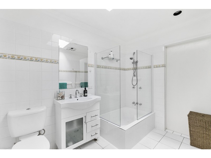 63A Fegen Drive, Moorooka QLD 4105