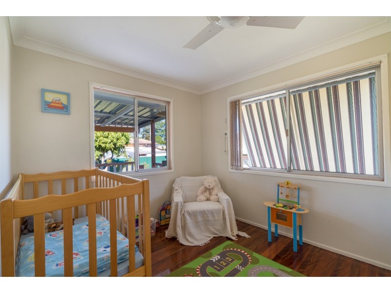 28 Rudge Street, Woodridge QLD 4114