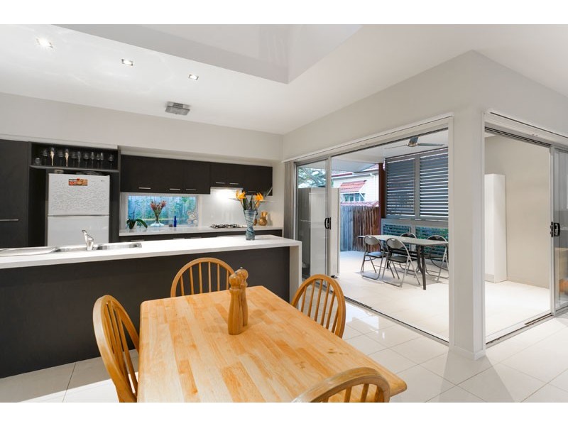 1/99 Ashby Street, Fairfield QLD 4103