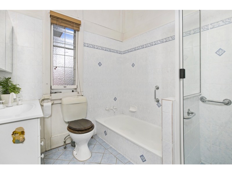 24 Cavan Street, Annerley QLD 4103