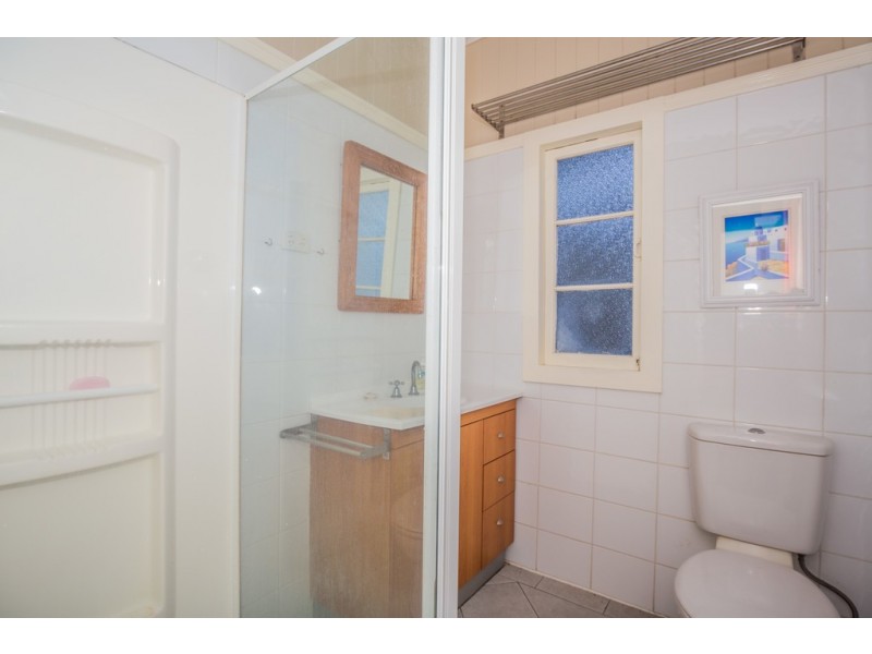 22 Jordan Street, Greenslopes QLD 4120