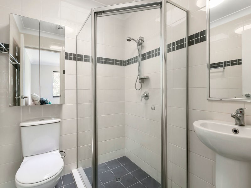 8/44 Pitt Street, Annerley QLD 4103