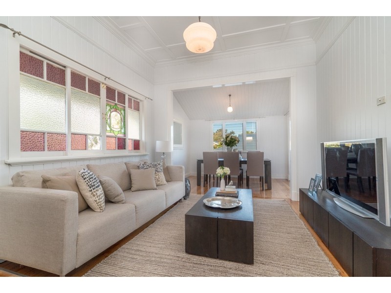 32 Aubigny Street, Annerley QLD 4103