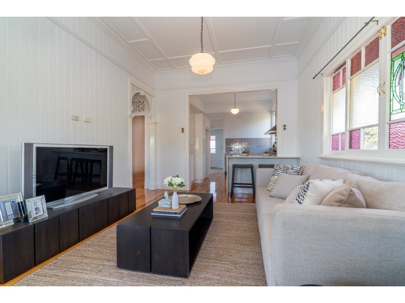 32 Aubigny Street, Annerley QLD 4103