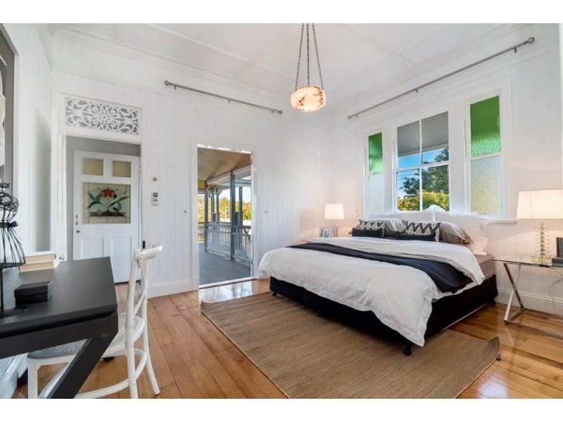 32 Aubigny Street, Annerley QLD 4103